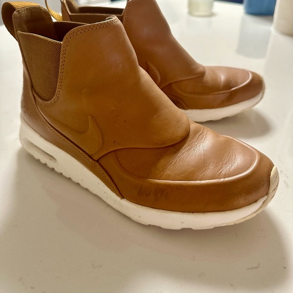 Nike boots - Picture 4 of 4